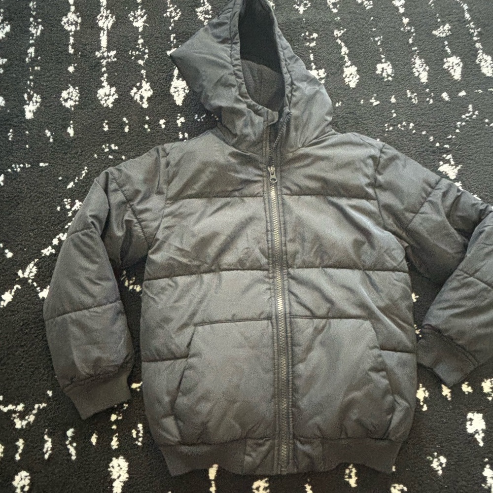 LAST CHANCE - Boys Old Navy Water Resistant Puffer Jacket 4T & S (6/7)